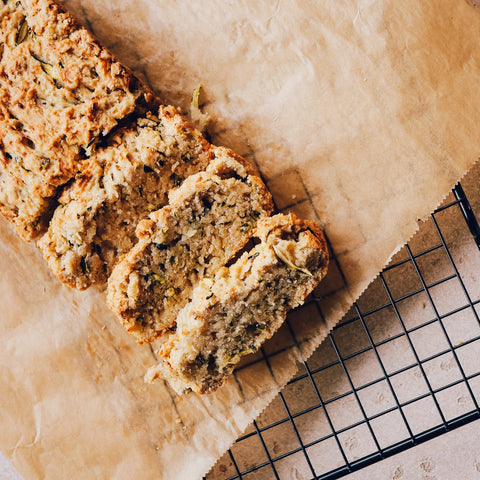 greeny zucchini banana bread🥒 - Glowkitchen Bananenbrot