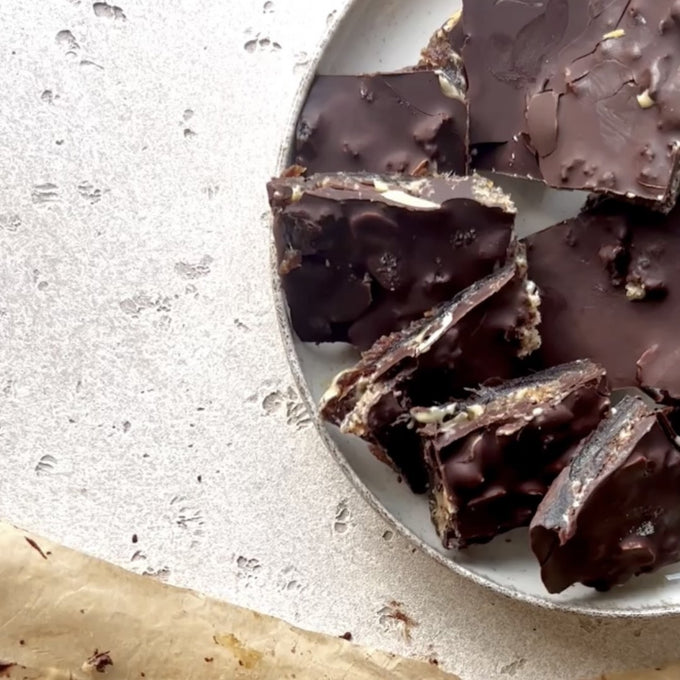 viraler date bark trend - wir haben ihn getestet🔥 - Glowkitchen Bananenbrot 